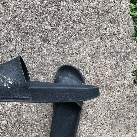 Gucci slides - Picture 2 of 3